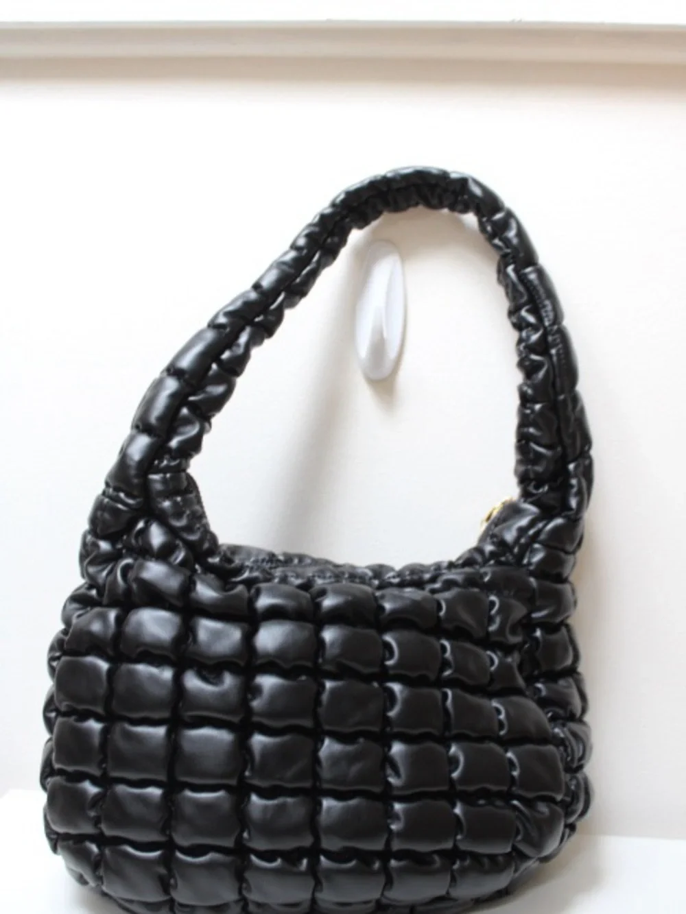 NWOT Urban Expressions hobo bag